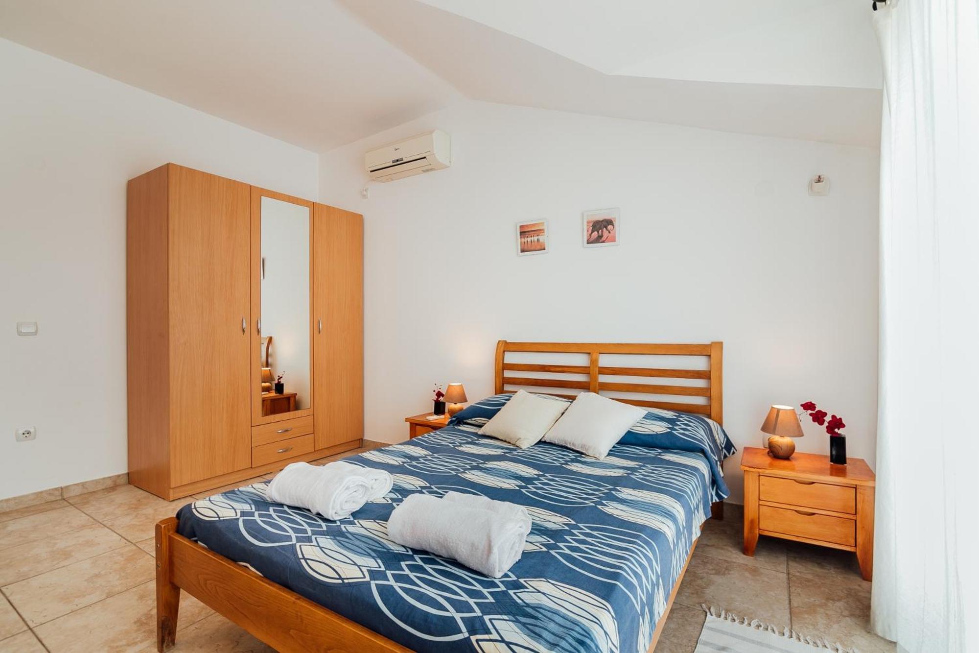 Holiday Home Amanda Hollick Kotor Buitenkant foto