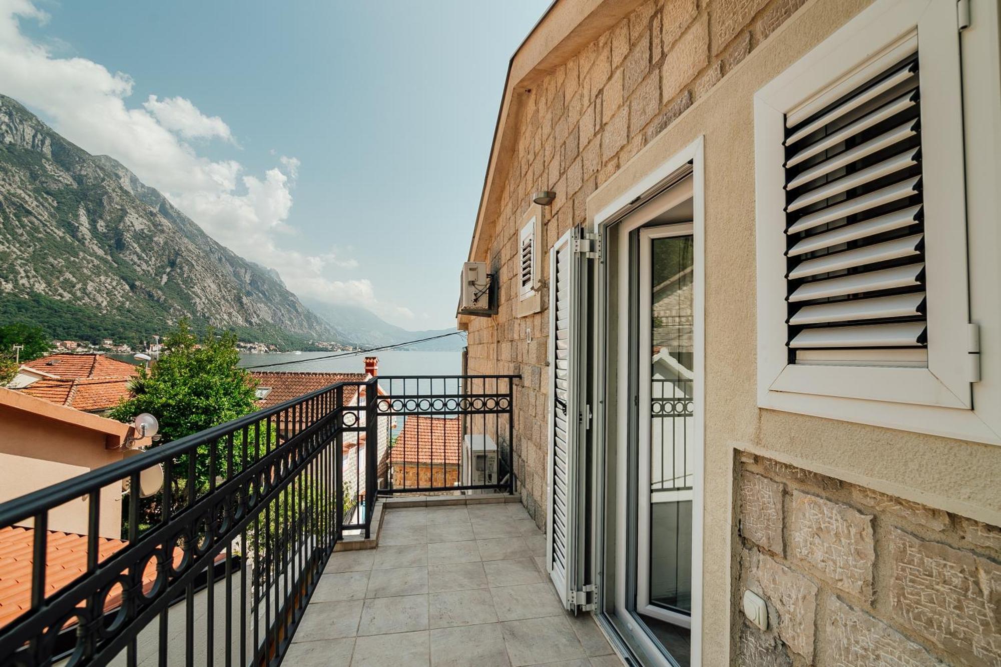 Holiday Home Amanda Hollick Kotor Buitenkant foto