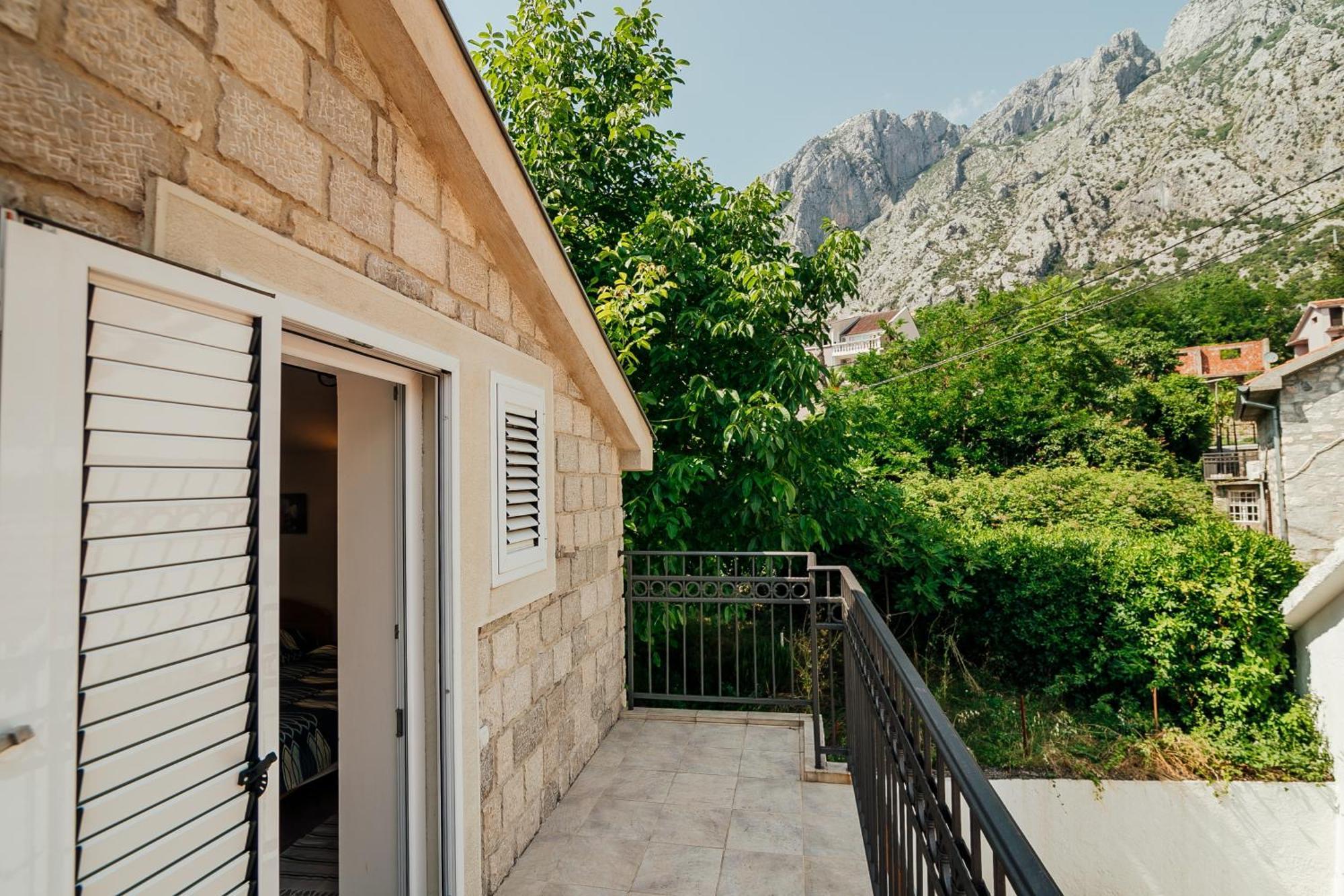 Holiday Home Amanda Hollick Kotor Buitenkant foto