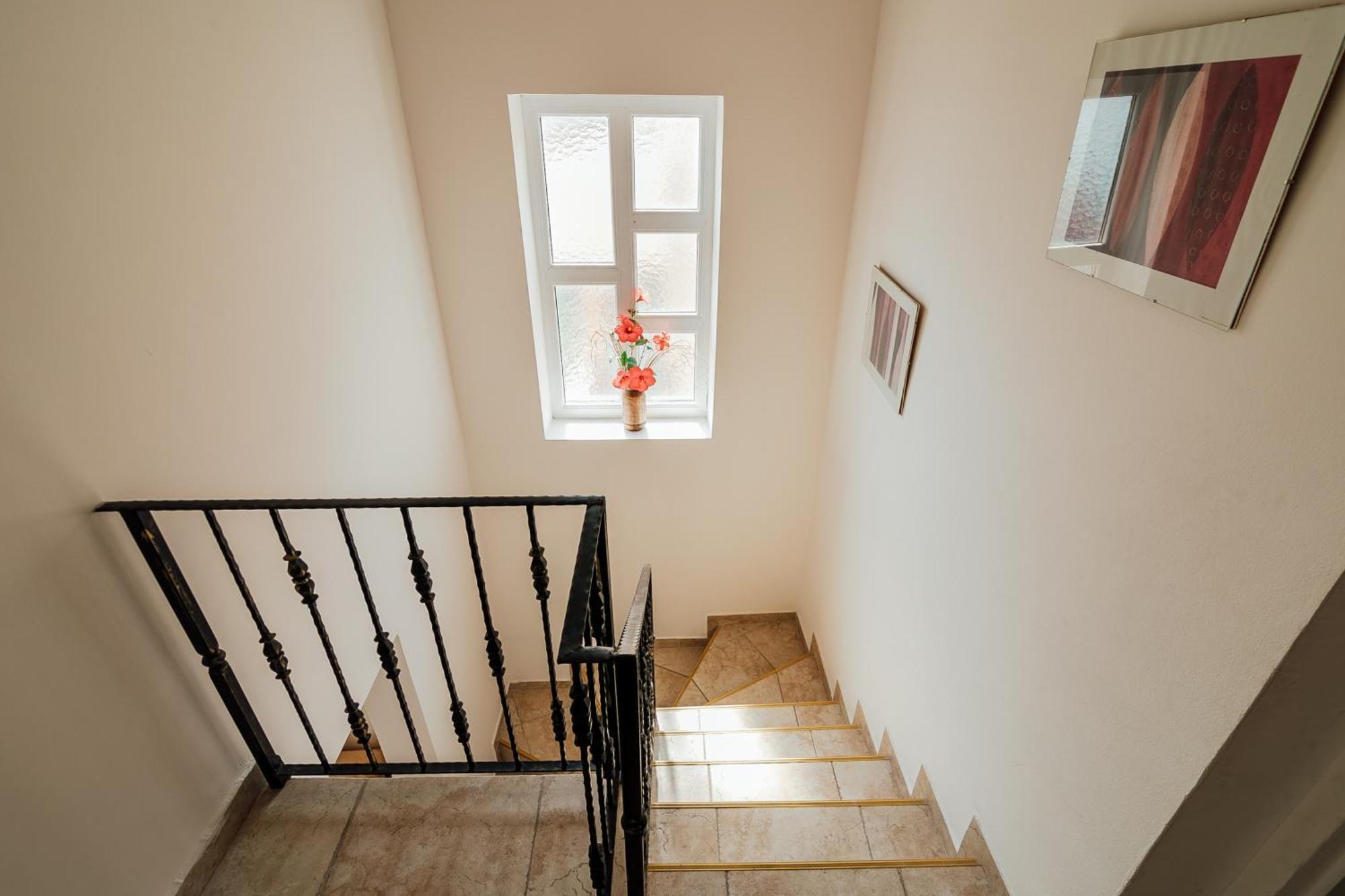 Holiday Home Amanda Hollick Kotor Buitenkant foto