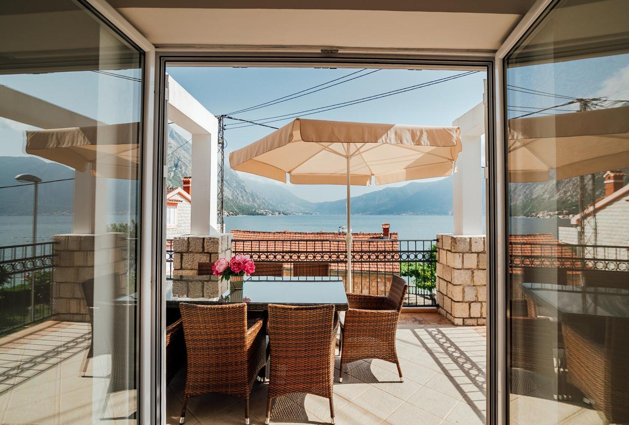 Holiday Home Amanda Hollick Kotor Buitenkant foto