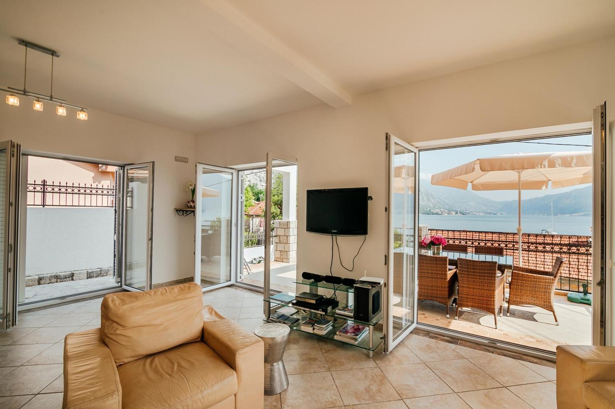 Holiday Home Amanda Hollick Kotor Buitenkant foto